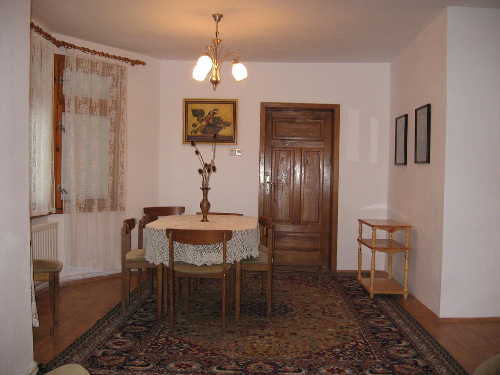 Guest House Astra Arbanasi Kamer foto